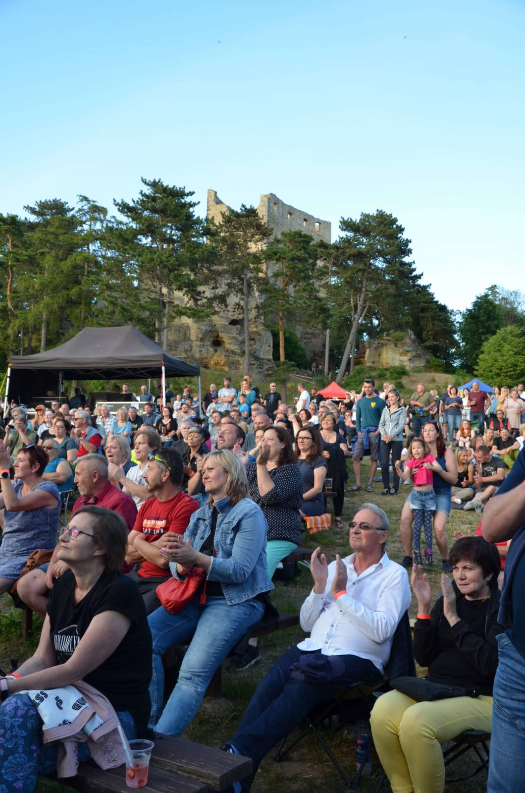Anna K. hrála ve Valečově při západu slunce, Stromboli předvedli svou genialitu