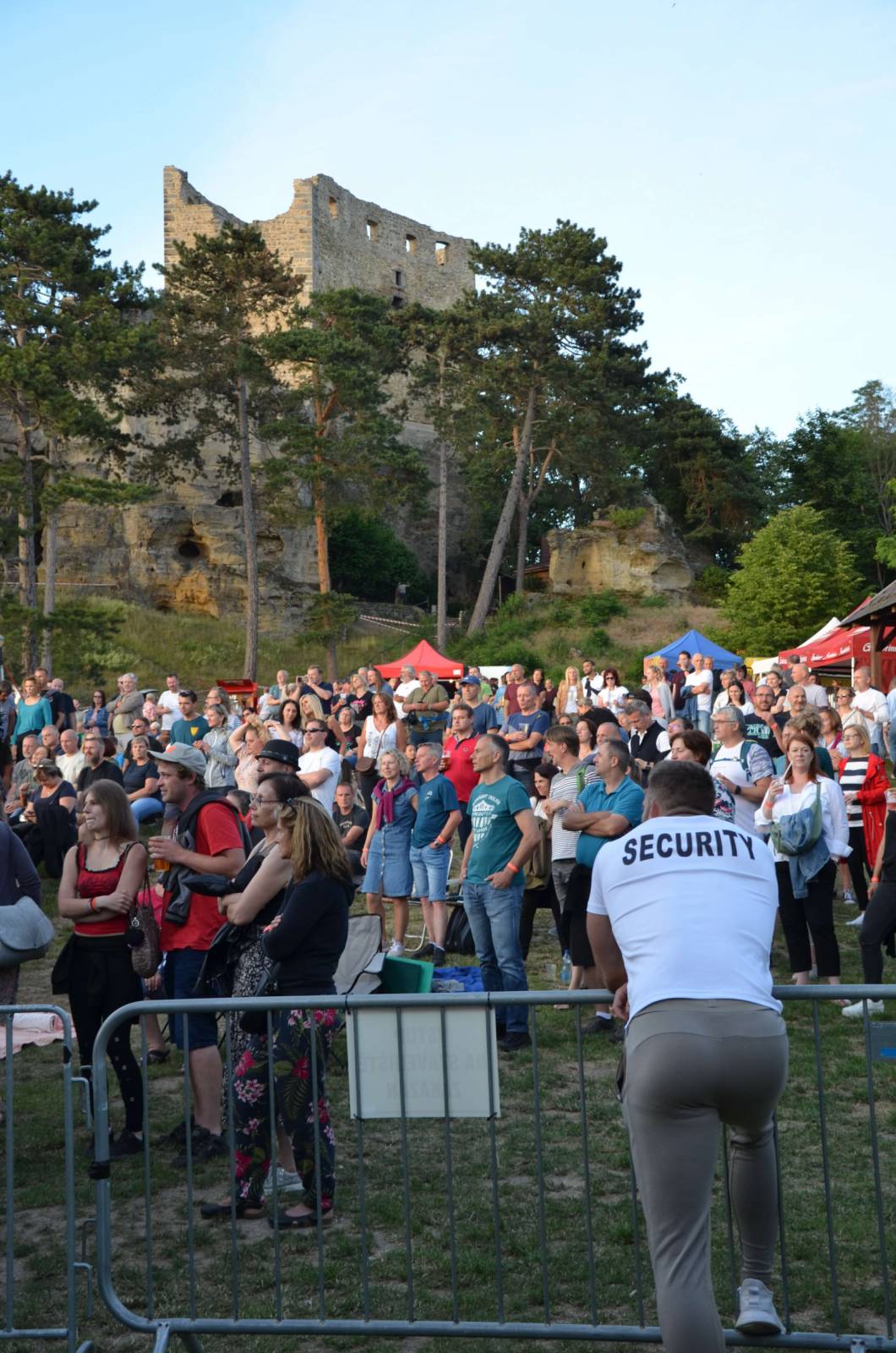 Anna K. hrála ve Valečově při západu slunce, Stromboli předvedli svou genialitu