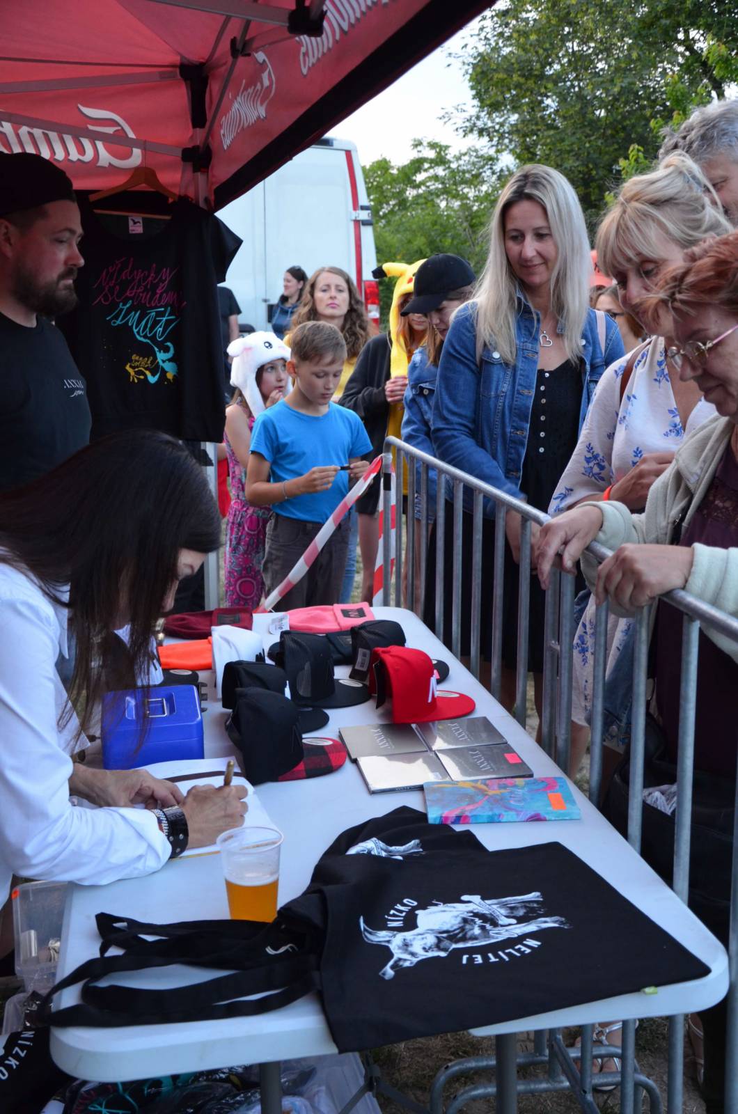 Anna K. hrála ve Valečově při západu slunce, Stromboli předvedli svou genialitu