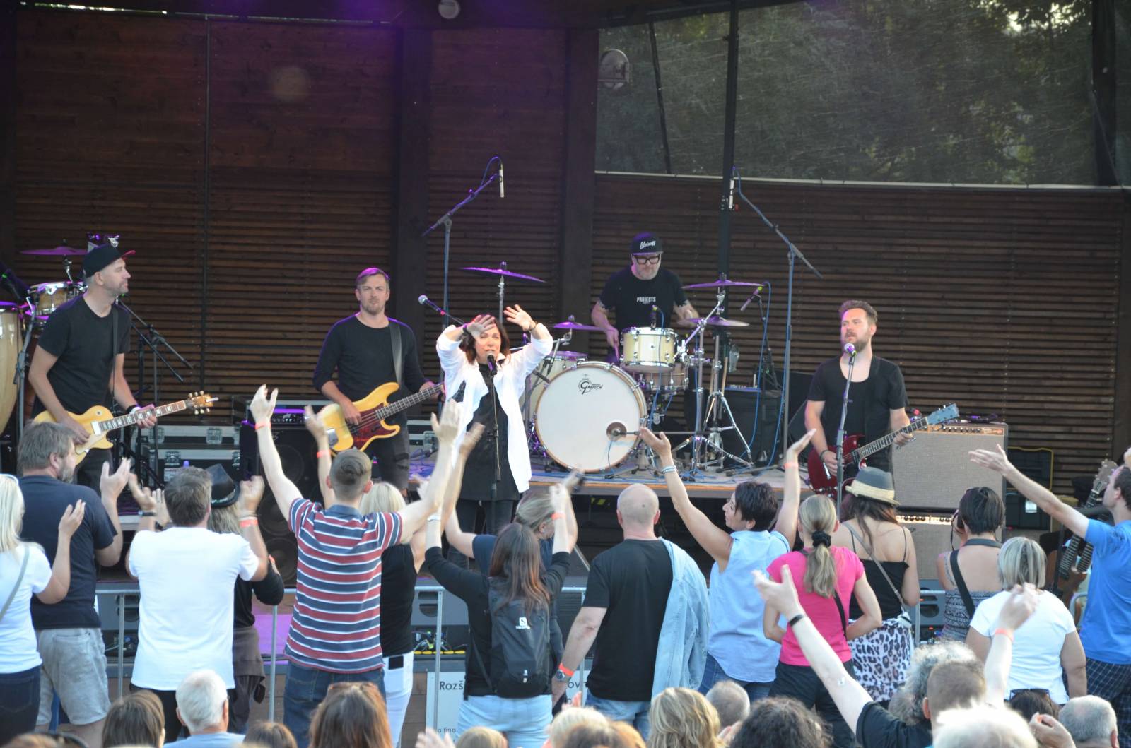 Anna K. hrála ve Valečově při západu slunce, Stromboli předvedli svou genialitu