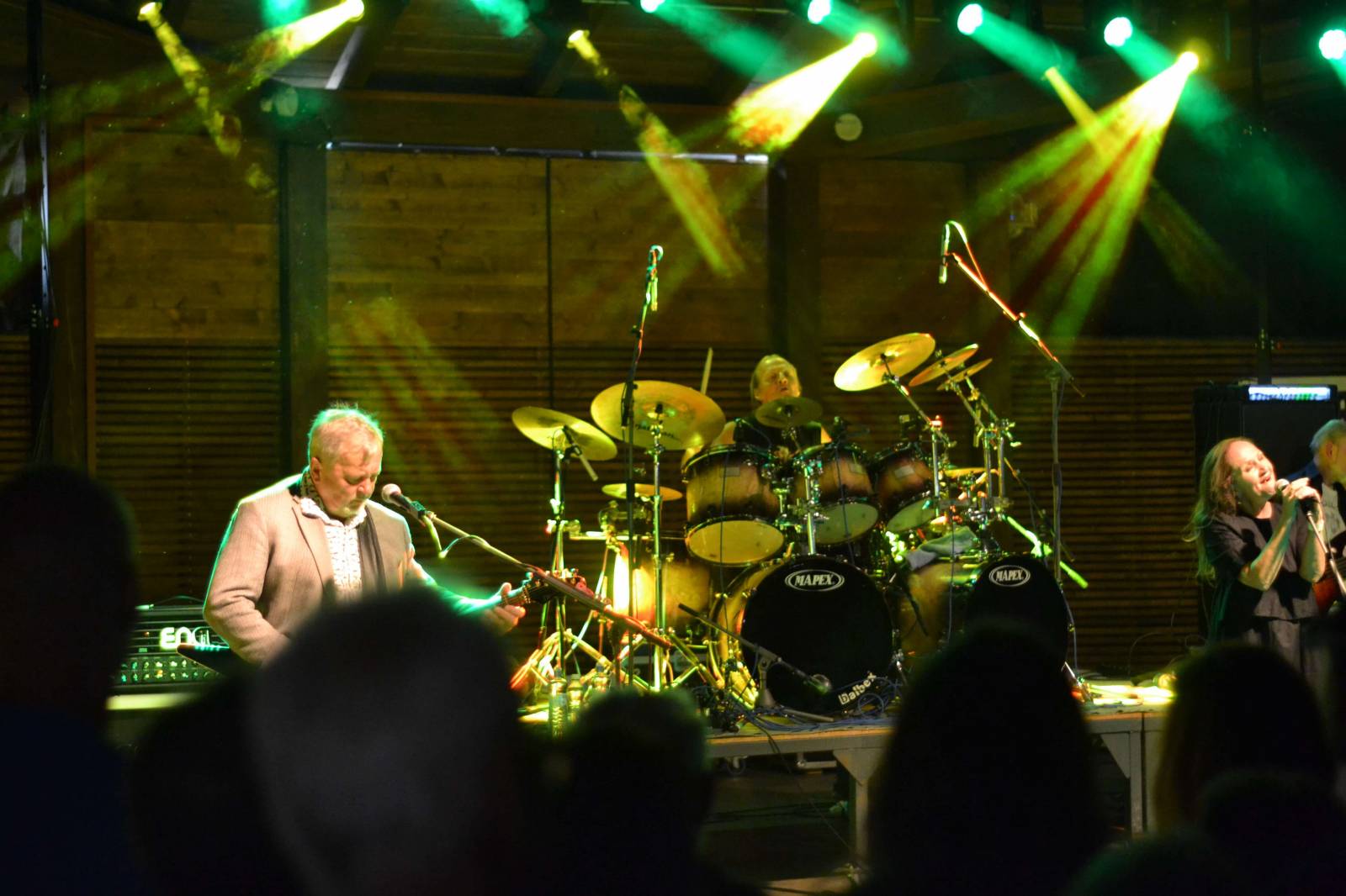 Anna K. hrála ve Valečově při západu slunce, Stromboli předvedli svou genialitu