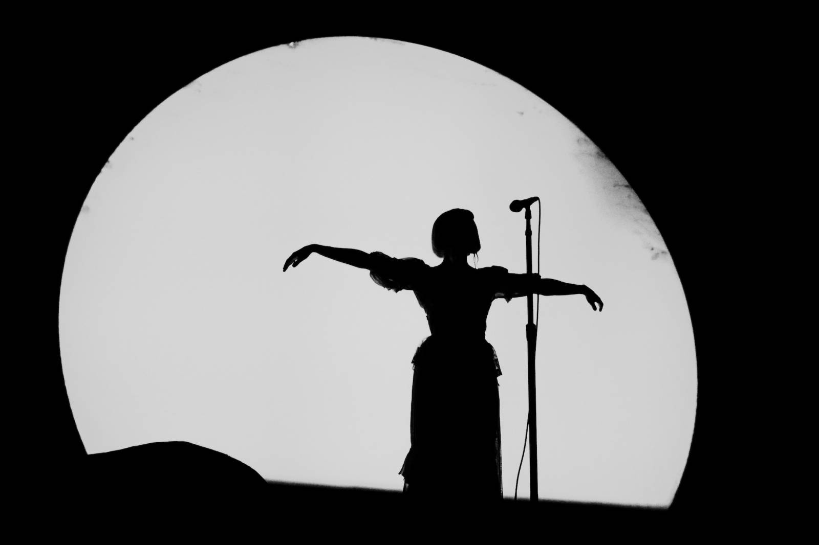 Éterická Aurora si podmanila vyprodané Forum Karlín