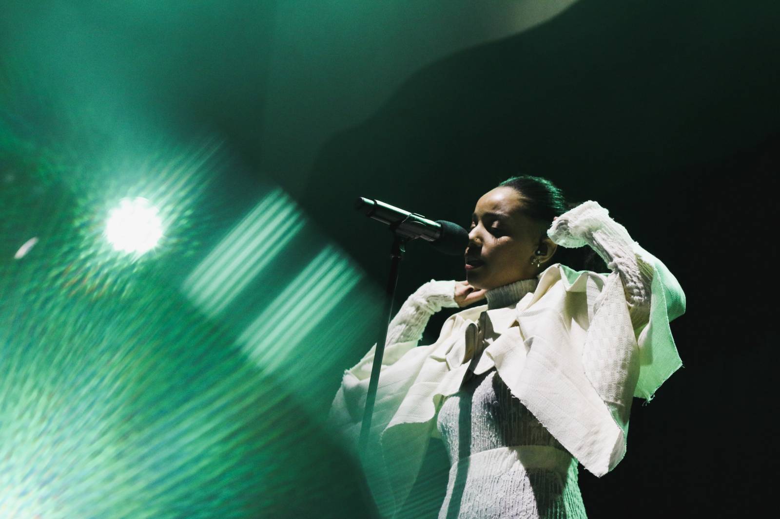 Éterická Aurora si podmanila vyprodané Forum Karlín