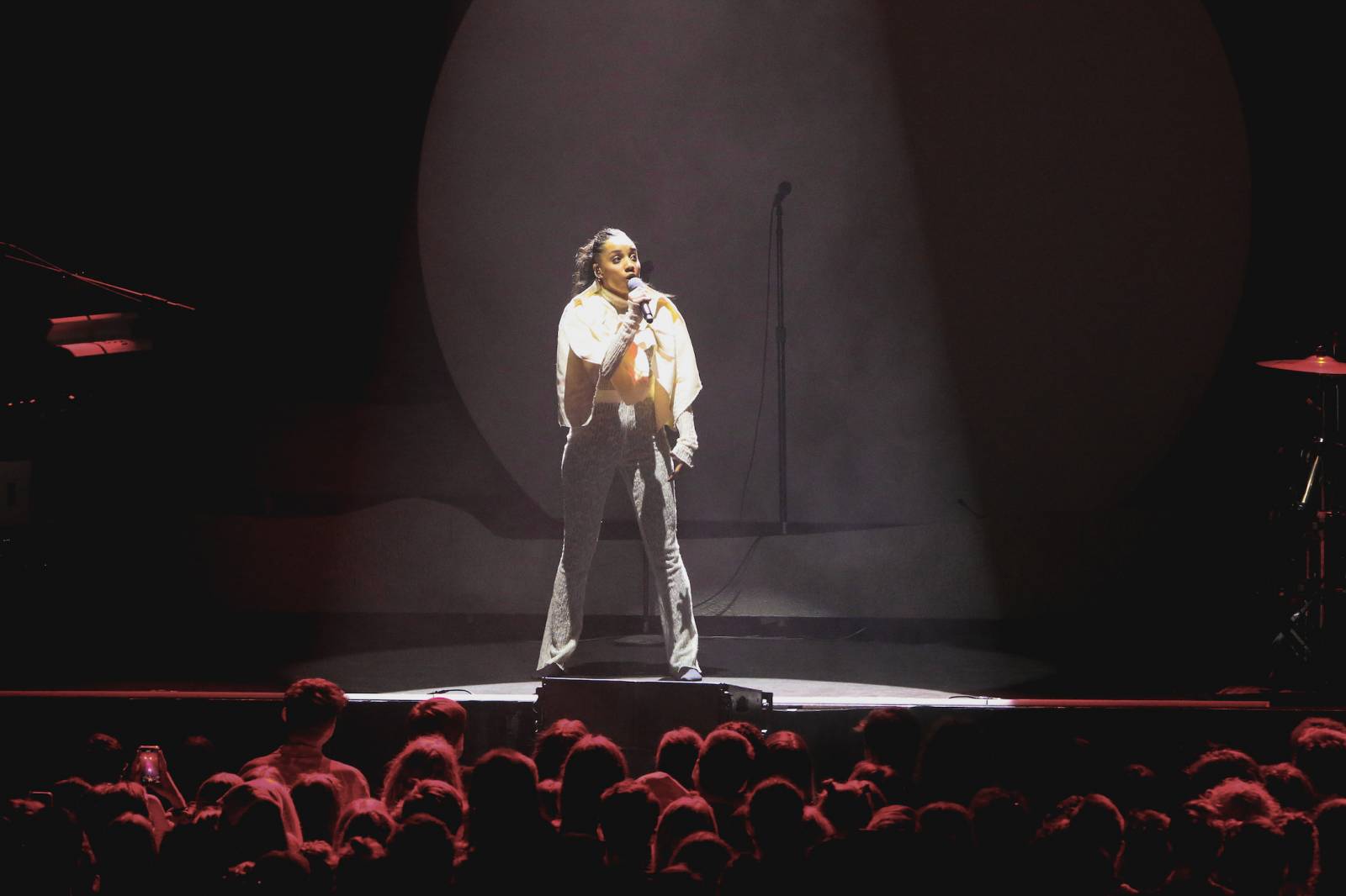 Éterická Aurora si podmanila vyprodané Forum Karlín