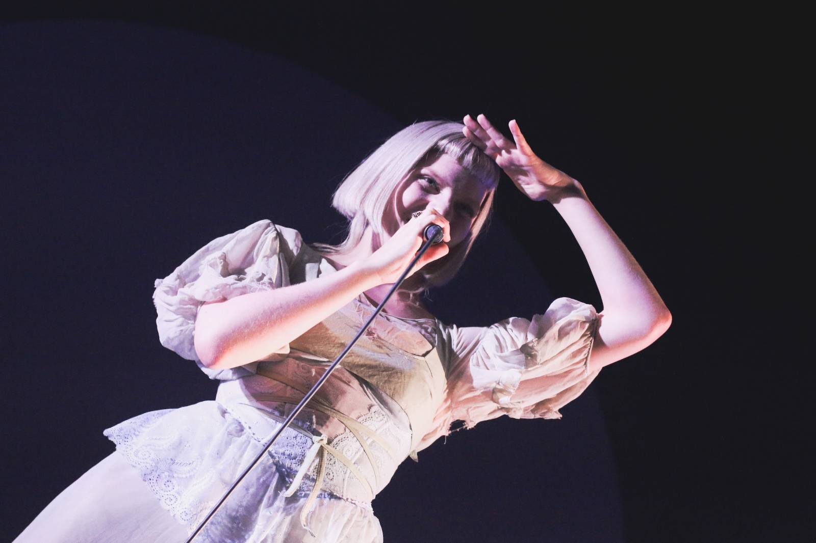 Éterická Aurora si podmanila vyprodané Forum Karlín