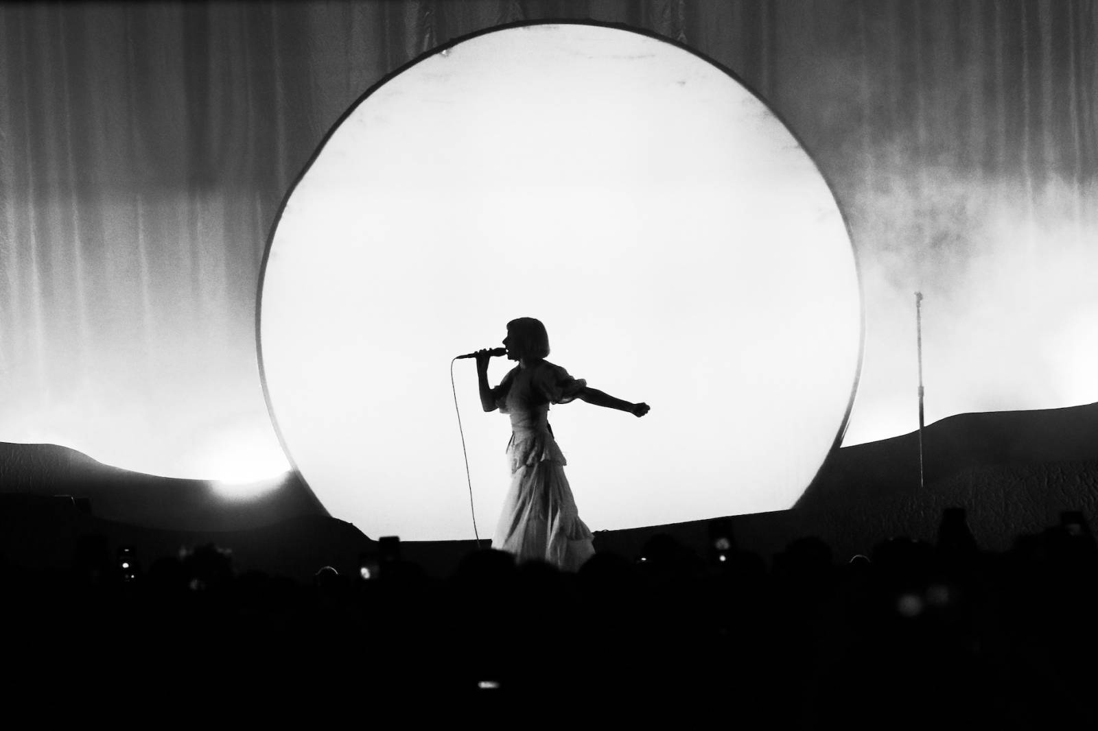 Éterická Aurora si podmanila vyprodané Forum Karlín