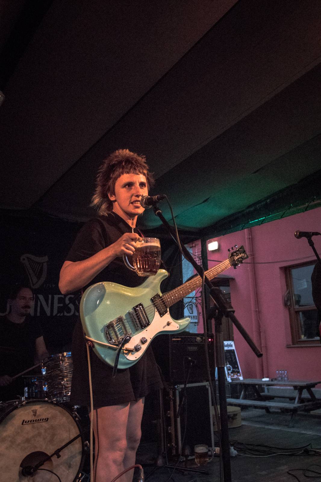 Mucha rozjela v Plzni energickou show