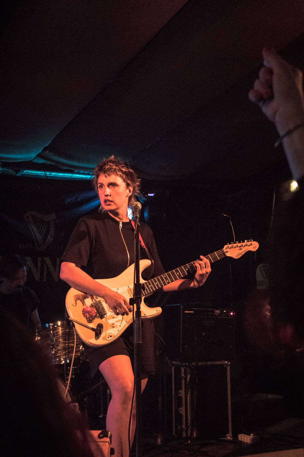 Mucha rozjela v Plzni energickou show