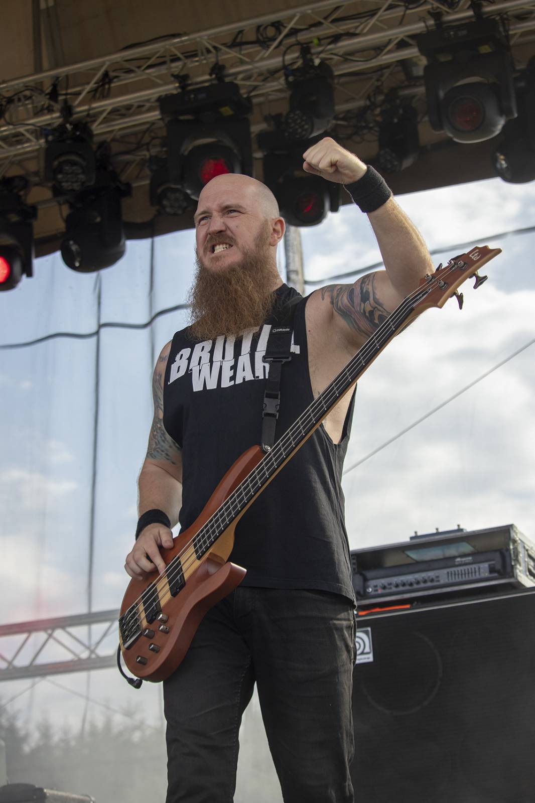 Basinfirefest den druhý. Zářili Saxon, Rotting Christ i Hypnos nebo Hentai Corporation 