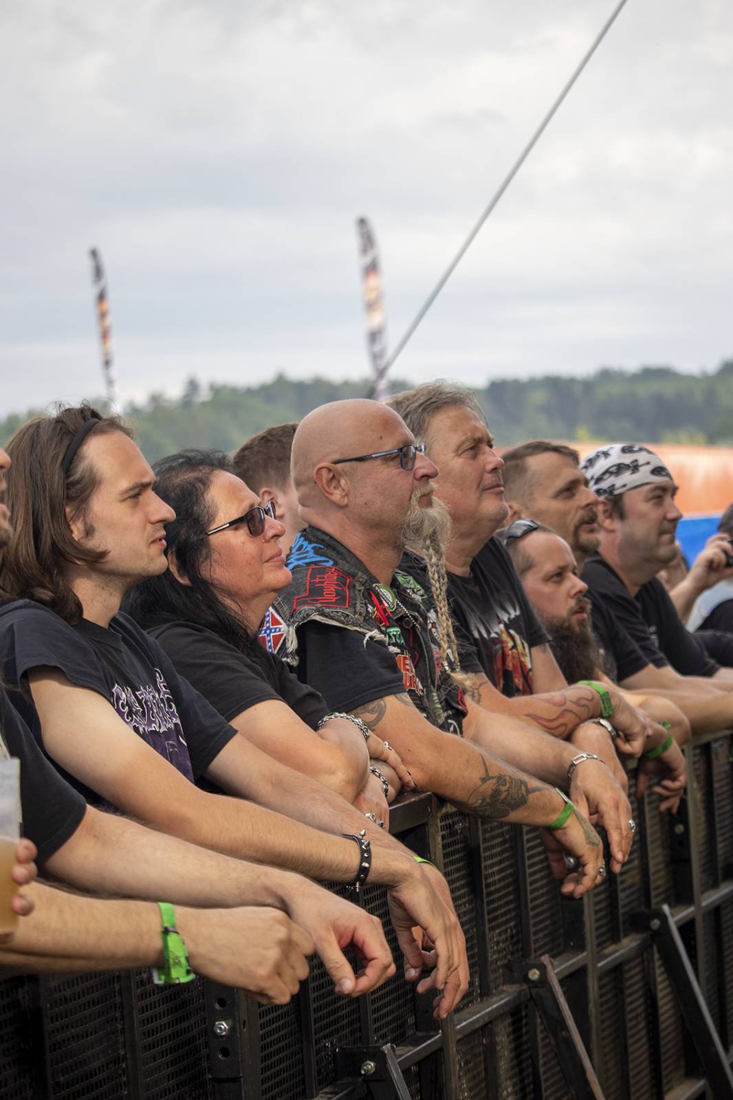 Basinfirefest den druhý. Zářili Saxon, Rotting Christ i Hypnos nebo Hentai Corporation 