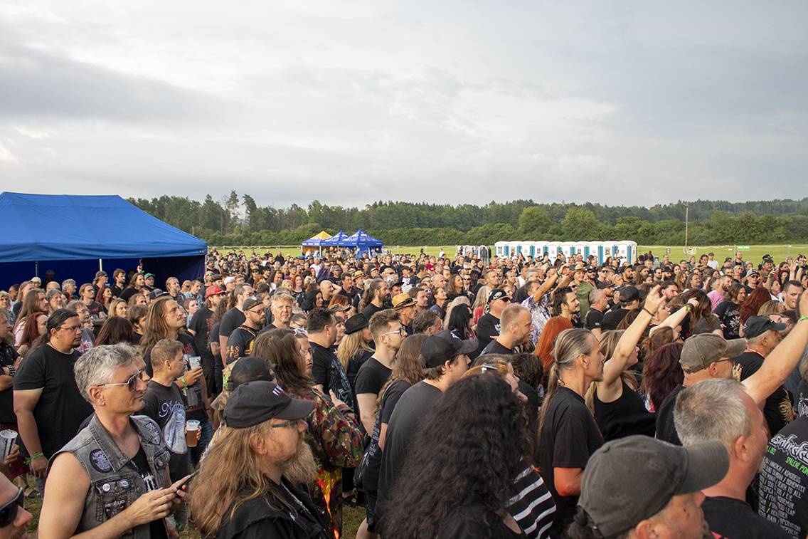 Basinfirefest den druhý. Zářili Saxon, Rotting Christ i Hypnos nebo Hentai Corporation 