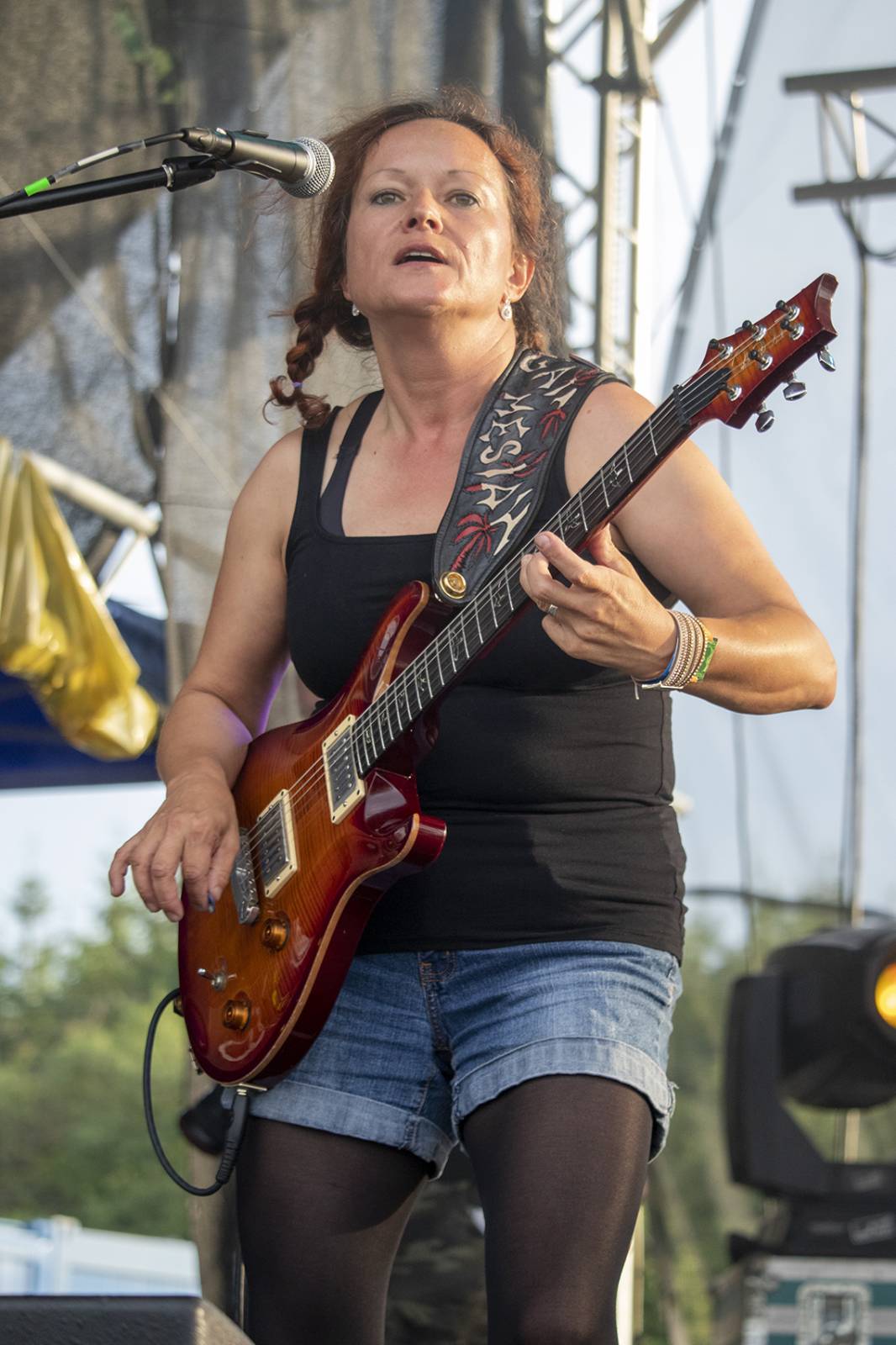 Basinfirefest den druhý. Zářili Saxon, Rotting Christ i Hypnos nebo Hentai Corporation 