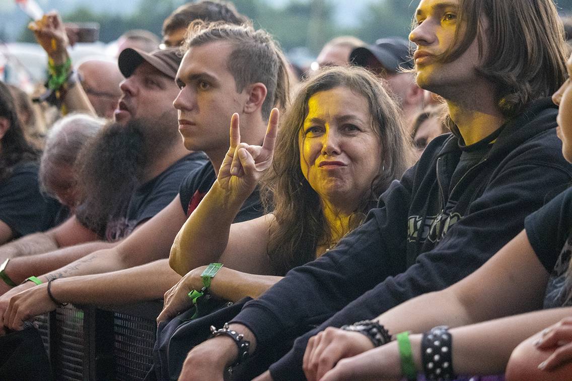 Basinfirefest den druhý. Zářili Saxon, Rotting Christ i Hypnos nebo Hentai Corporation 