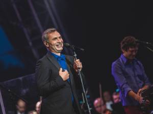 Poslední den Metronome Prague zářili Mig 21 se symfonickým orchestrem nebo Alice s Danem Bártou, headlinery byli Underworld