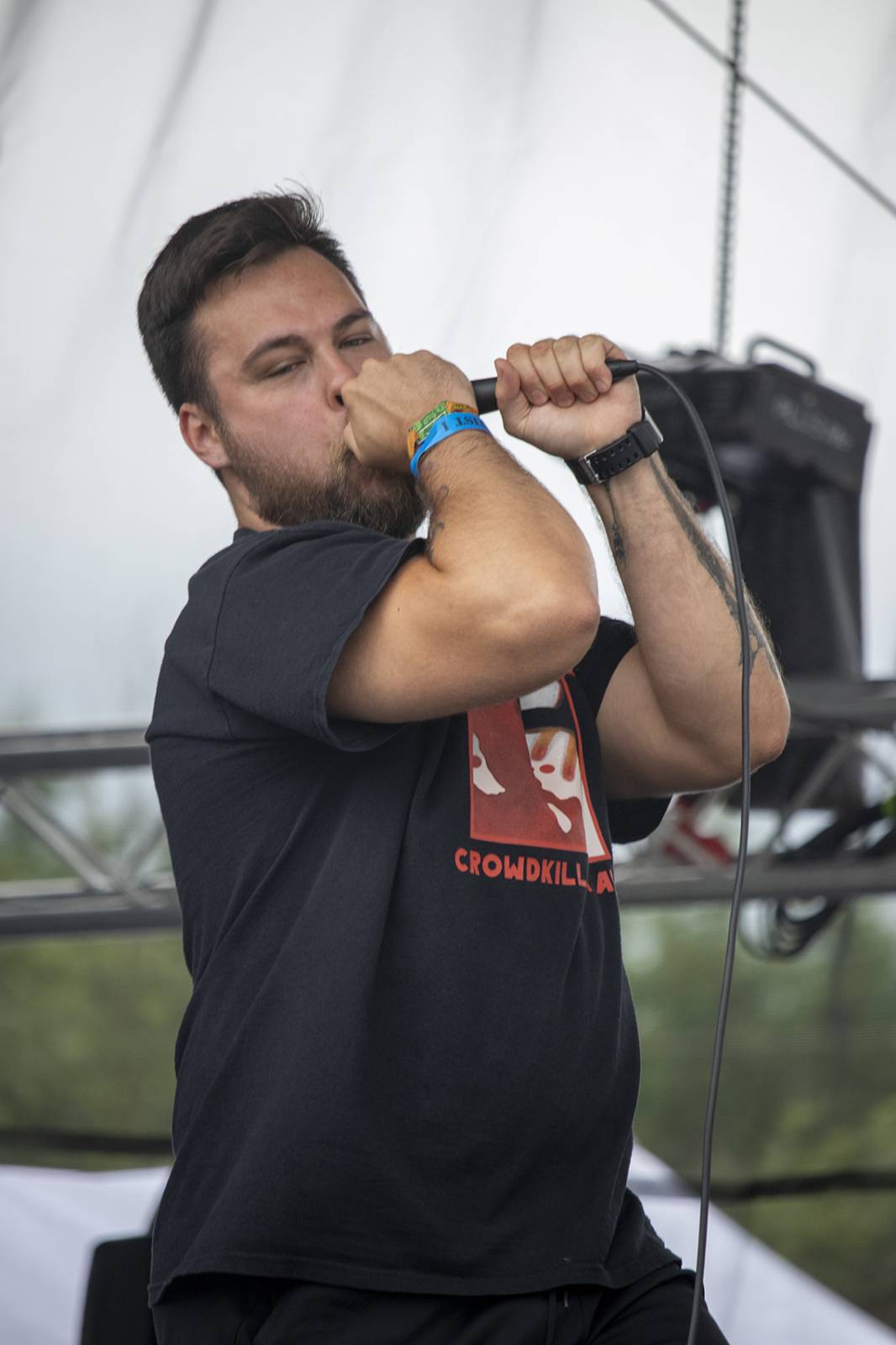 Třetí den ve Spáleném Poříčí. Basinfirefest roztančili Čad, Tublatanka, Infected Rain nebo Gutalax