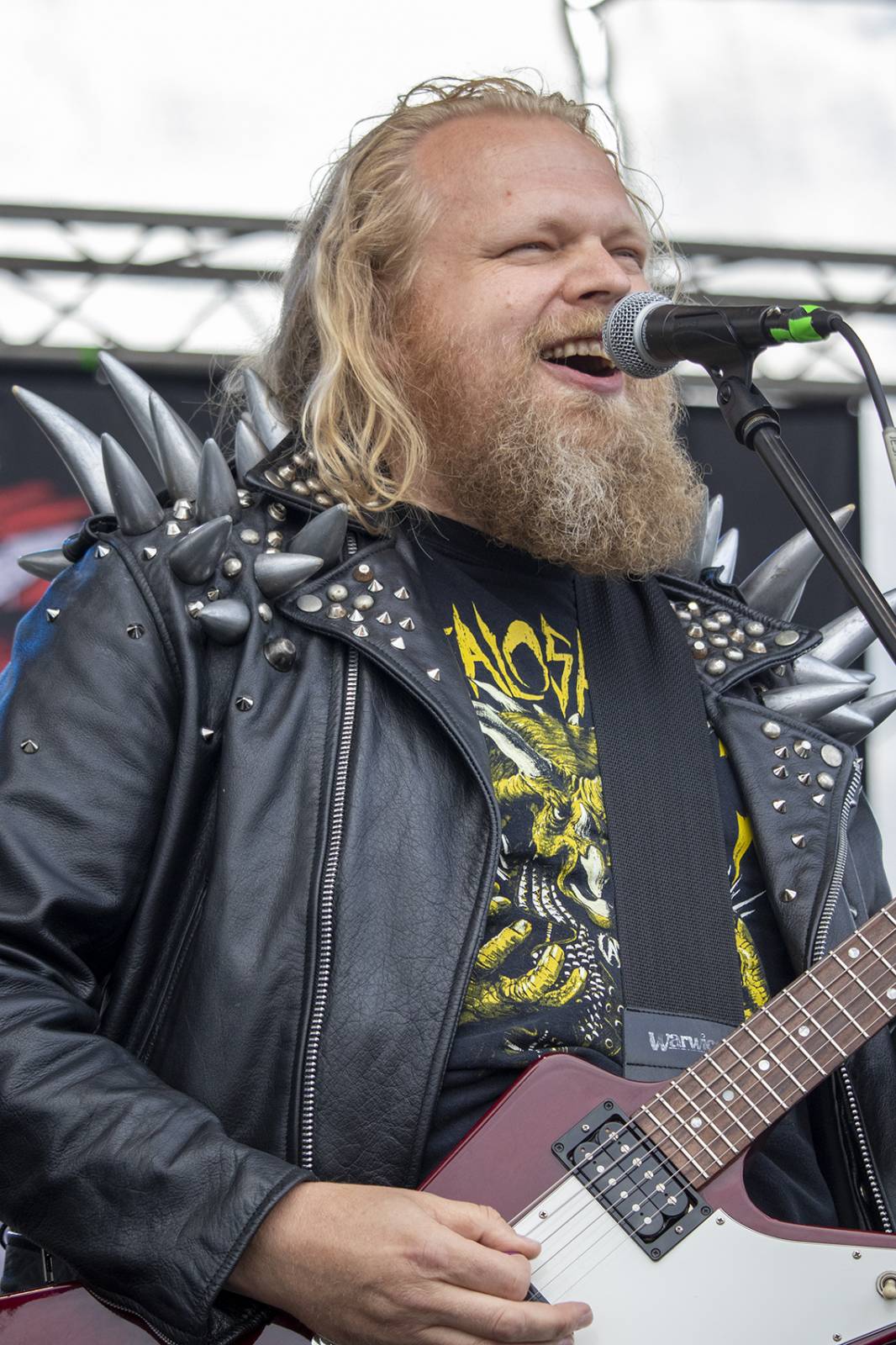 Třetí den ve Spáleném Poříčí. Basinfirefest roztančili Čad, Tublatanka, Infected Rain nebo Gutalax