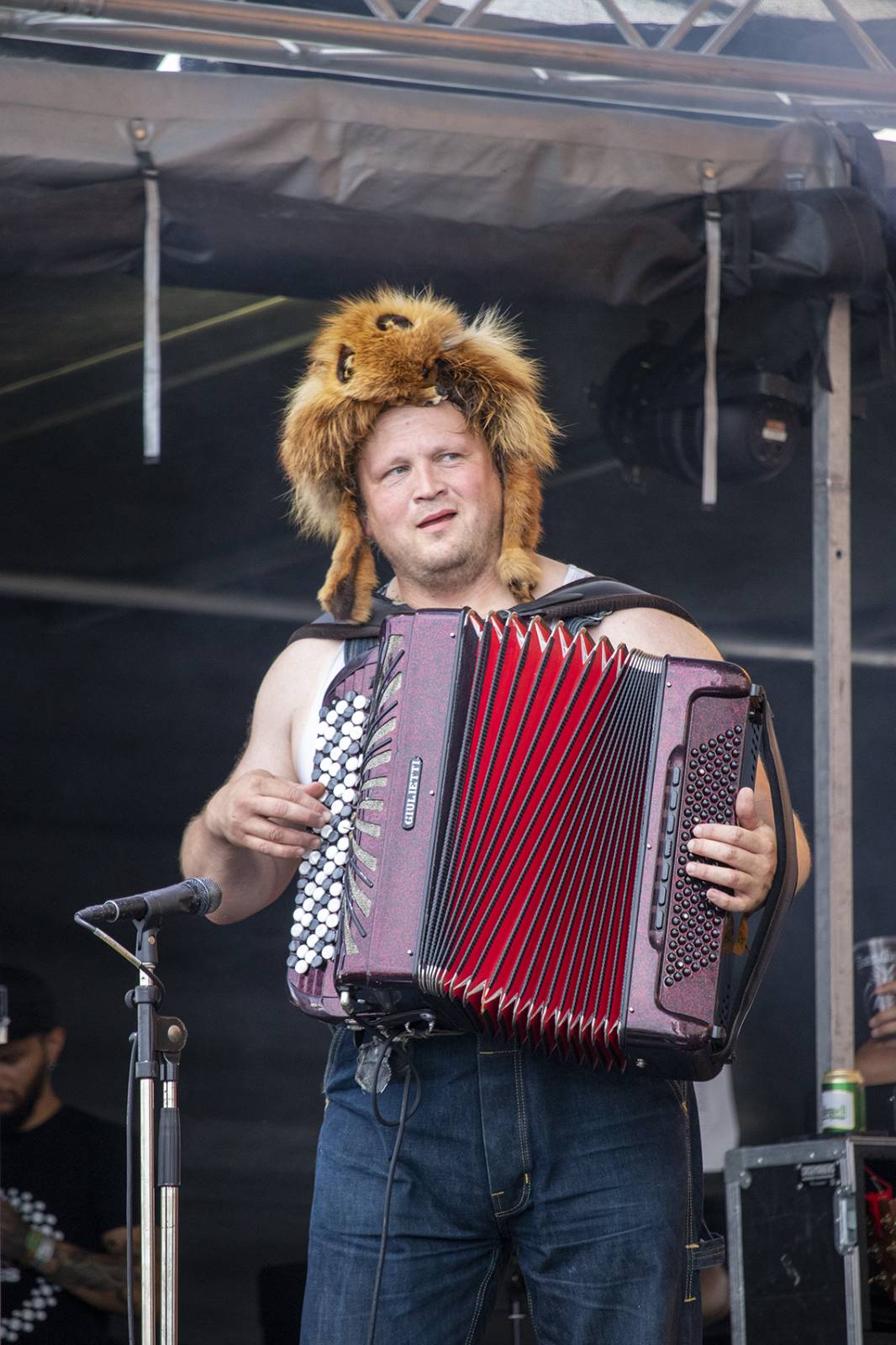 Třetí den ve Spáleném Poříčí. Basinfirefest roztančili Čad, Tublatanka, Infected Rain nebo Gutalax