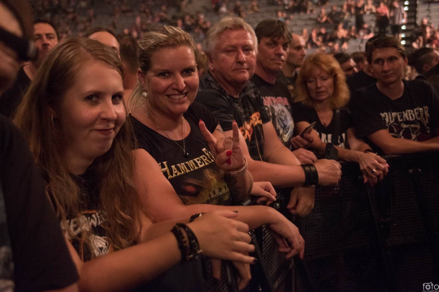 Helloween si z Prahy odvezli Zlatou desku, koncert byl plný hitů