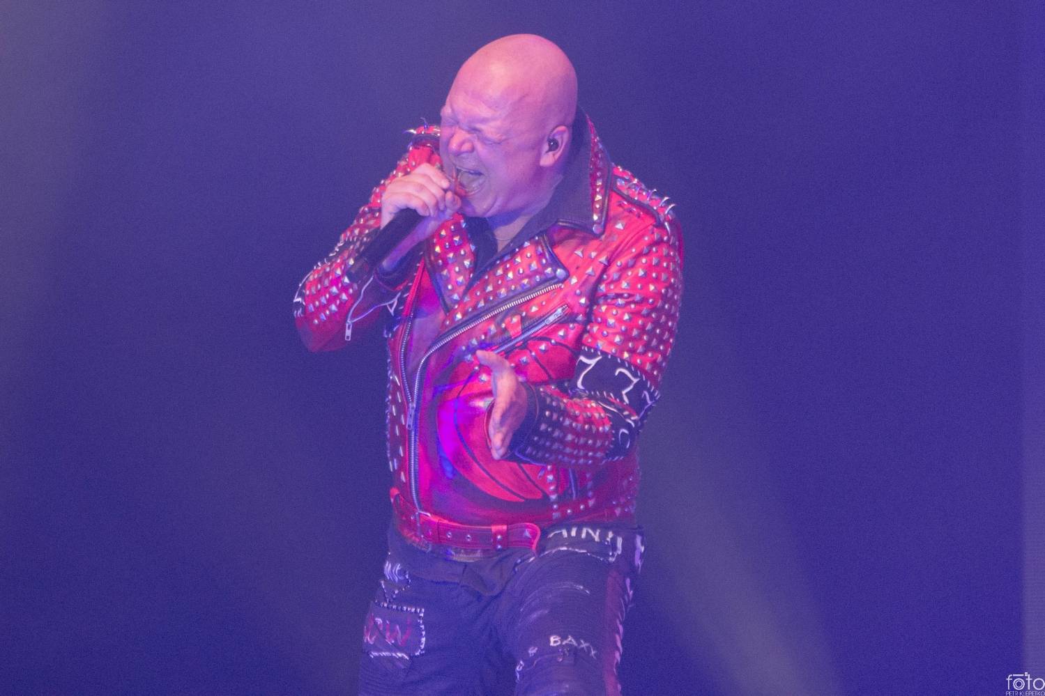 Helloween si z Prahy odvezli Zlatou desku, koncert byl plný hitů