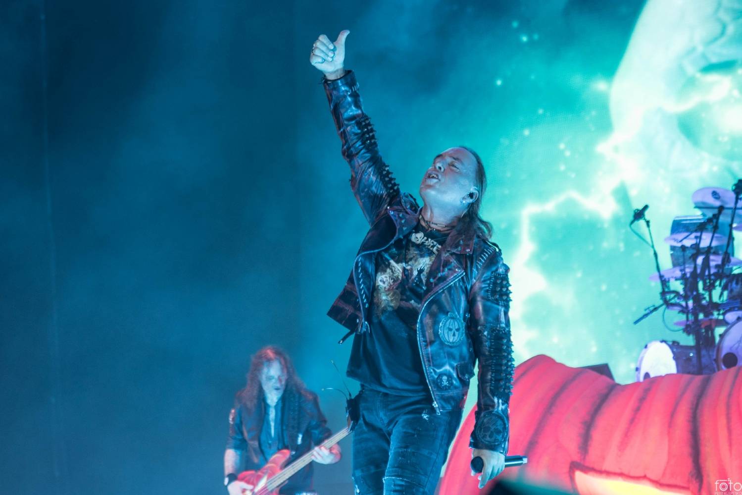 Helloween si z Prahy odvezli Zlatou desku, koncert byl plný hitů