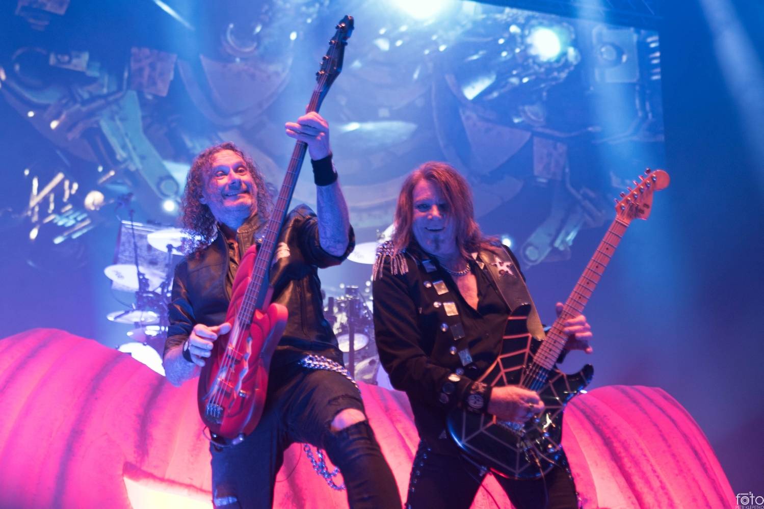 Helloween si z Prahy odvezli Zlatou desku, koncert byl plný hitů