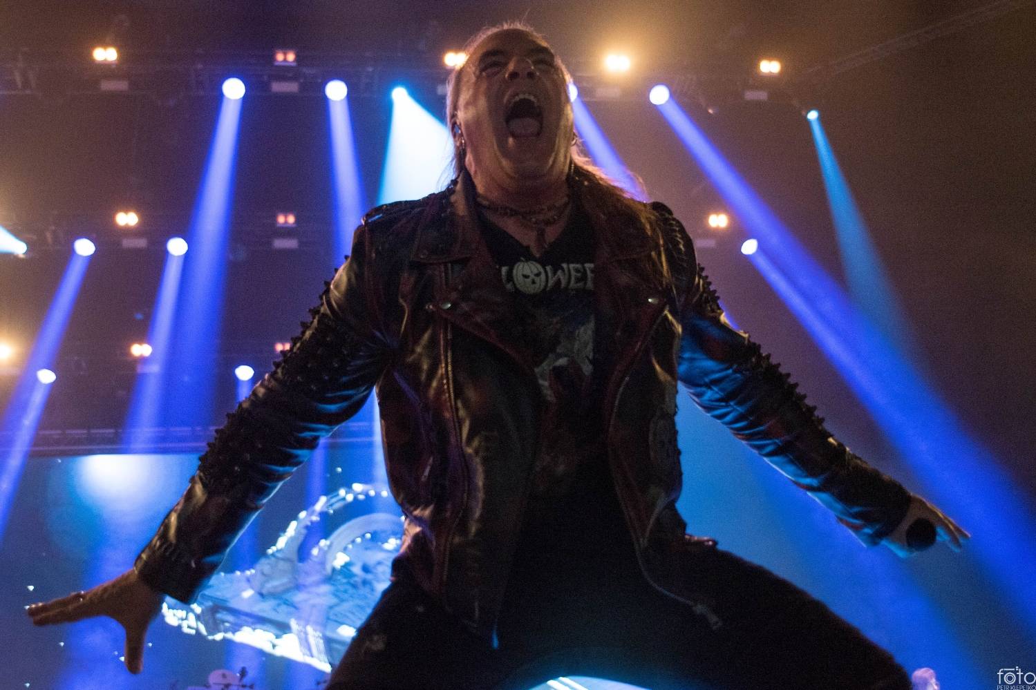 Helloween si z Prahy odvezli Zlatou desku, koncert byl plný hitů