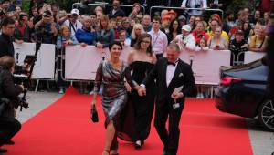 Mezinárodní filmový festival v Karlových Varech byl zahájen. První den zahráli Mig 21 nebo Aneta Langerová