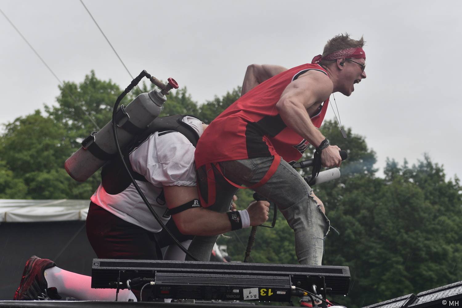 Pekelný ostrov se po dvou letech probudil do pořádného pekla. Hráli Vypsaná fiXa, Traktor i Dymytry