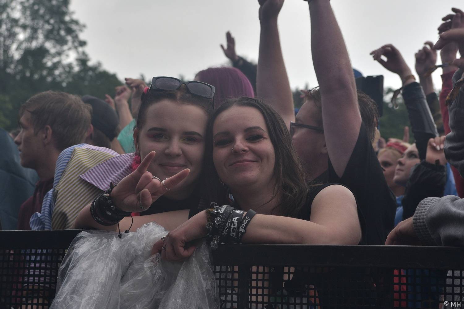 Pekelný ostrov se po dvou letech probudil do pořádného pekla. Hráli Vypsaná fiXa, Traktor i Dymytry