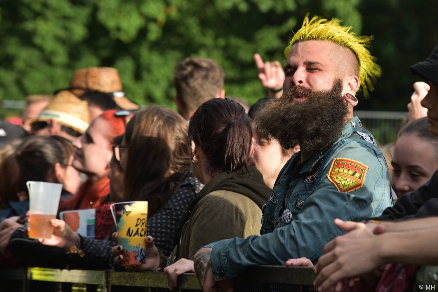Pekelný ostrov se po dvou letech probudil do pořádného pekla. Hráli Vypsaná fiXa, Traktor i Dymytry