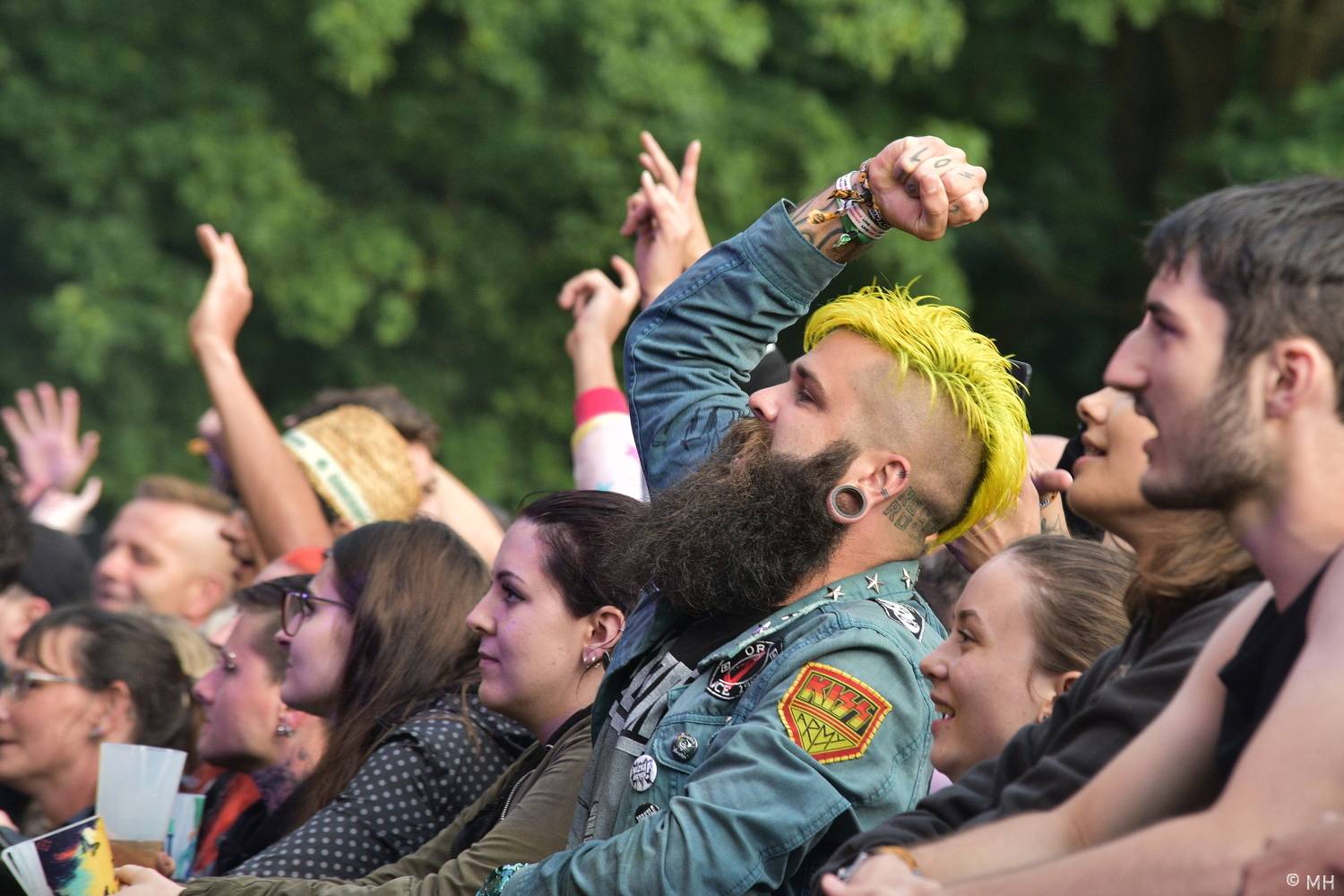 Pekelný ostrov se po dvou letech probudil do pořádného pekla. Hráli Vypsaná fiXa, Traktor i Dymytry