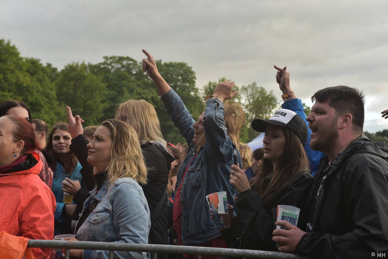 Pekelný ostrov se po dvou letech probudil do pořádného pekla. Hráli Vypsaná fiXa, Traktor i Dymytry