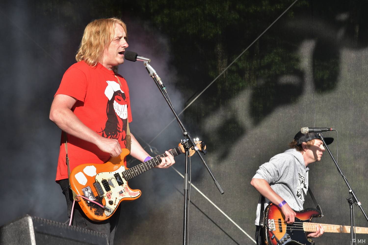 Pekelný ostrov se po dvou letech probudil do pořádného pekla. Hráli Vypsaná fiXa, Traktor i Dymytry