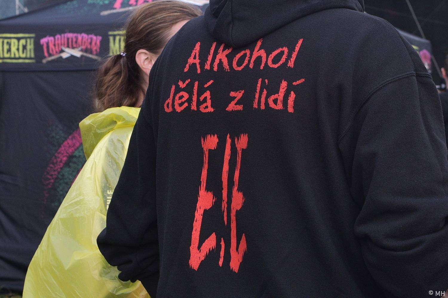 Pekelný ostrov se po dvou letech probudil do pořádného pekla. Hráli Vypsaná fiXa, Traktor i Dymytry