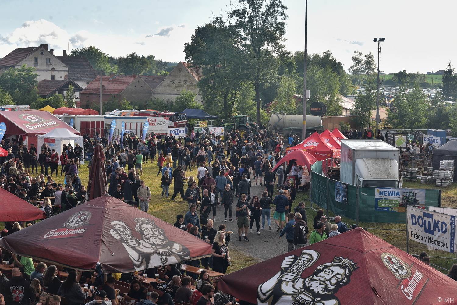 Pekelný ostrov se po dvou letech probudil do pořádného pekla. Hráli Vypsaná fiXa, Traktor i Dymytry