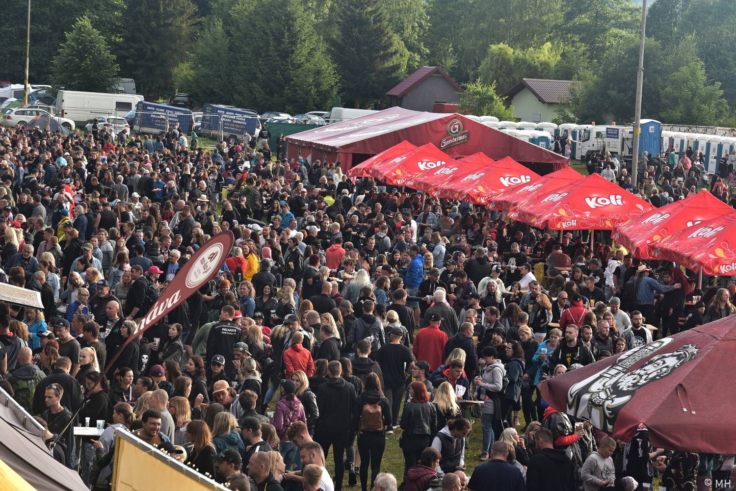 Pekelný ostrov se po dvou letech probudil do pořádného pekla. Hráli Vypsaná fiXa, Traktor i Dymytry