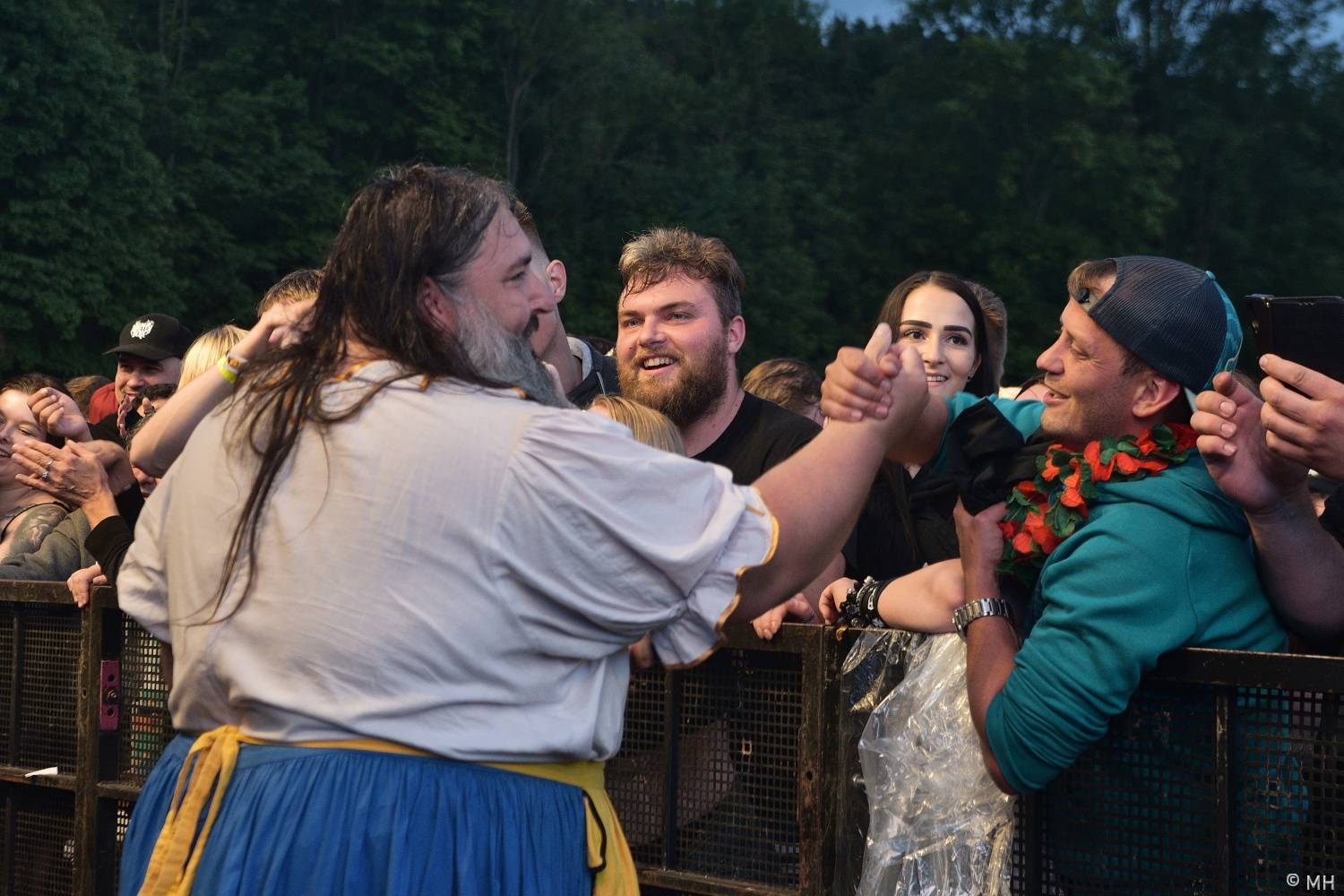 Pekelný ostrov se po dvou letech probudil do pořádného pekla. Hráli Vypsaná fiXa, Traktor i Dymytry