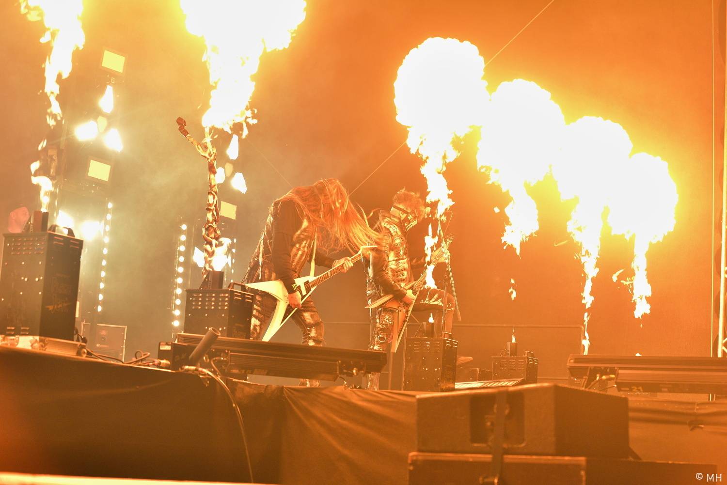 Pekelný ostrov se po dvou letech probudil do pořádného pekla. Hráli Vypsaná fiXa, Traktor i Dymytry