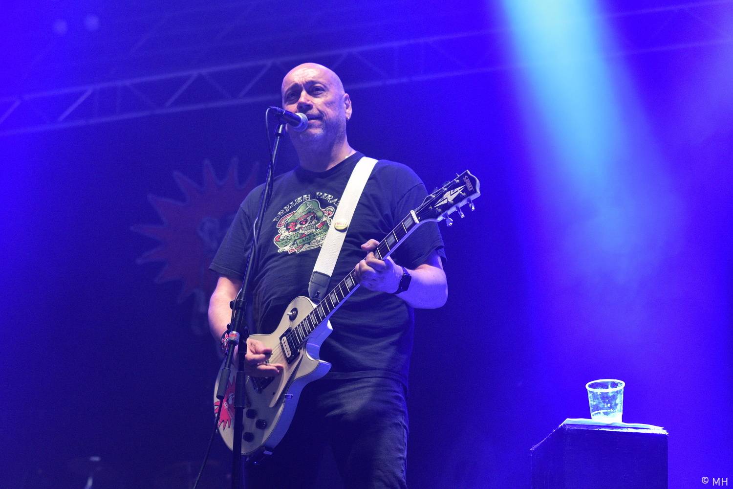 Pekelný ostrov se po dvou letech probudil do pořádného pekla. Hráli Vypsaná fiXa, Traktor i Dymytry