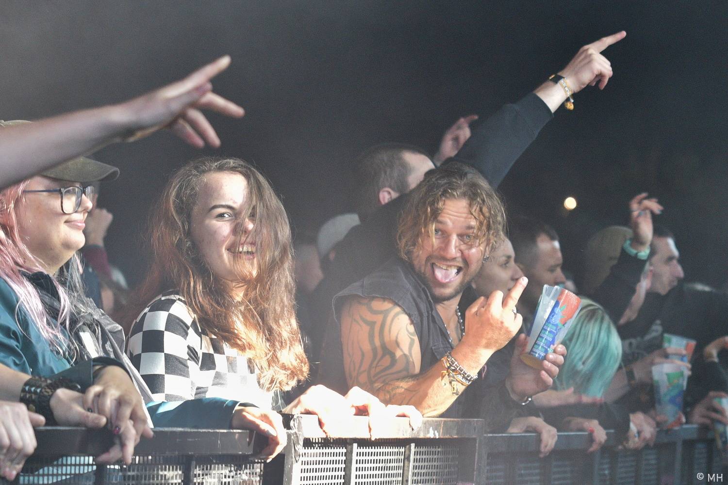 Pekelný ostrov se po dvou letech probudil do pořádného pekla. Hráli Vypsaná fiXa, Traktor i Dymytry