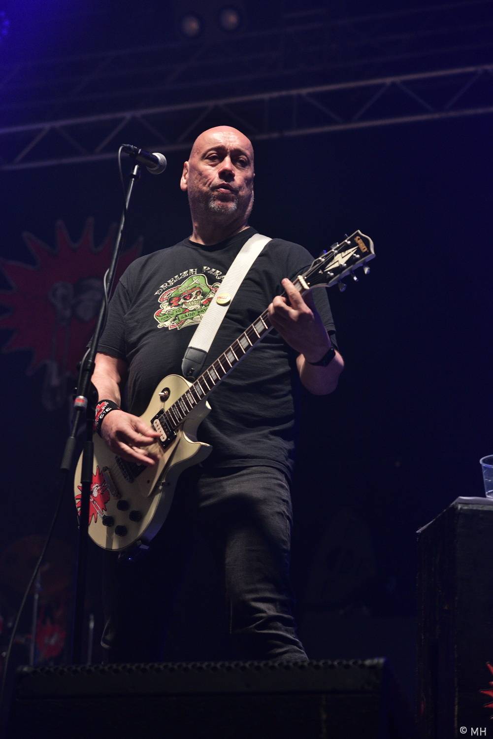 Pekelný ostrov se po dvou letech probudil do pořádného pekla. Hráli Vypsaná fiXa, Traktor i Dymytry