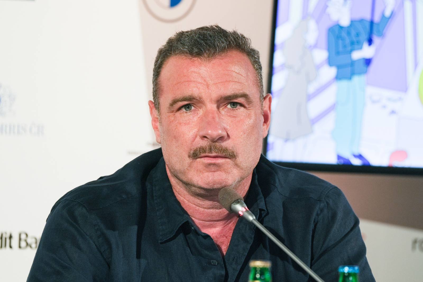 Festivalem ve Varech duněl rap PSH, představil se i herec a režisér Liev Schreiber