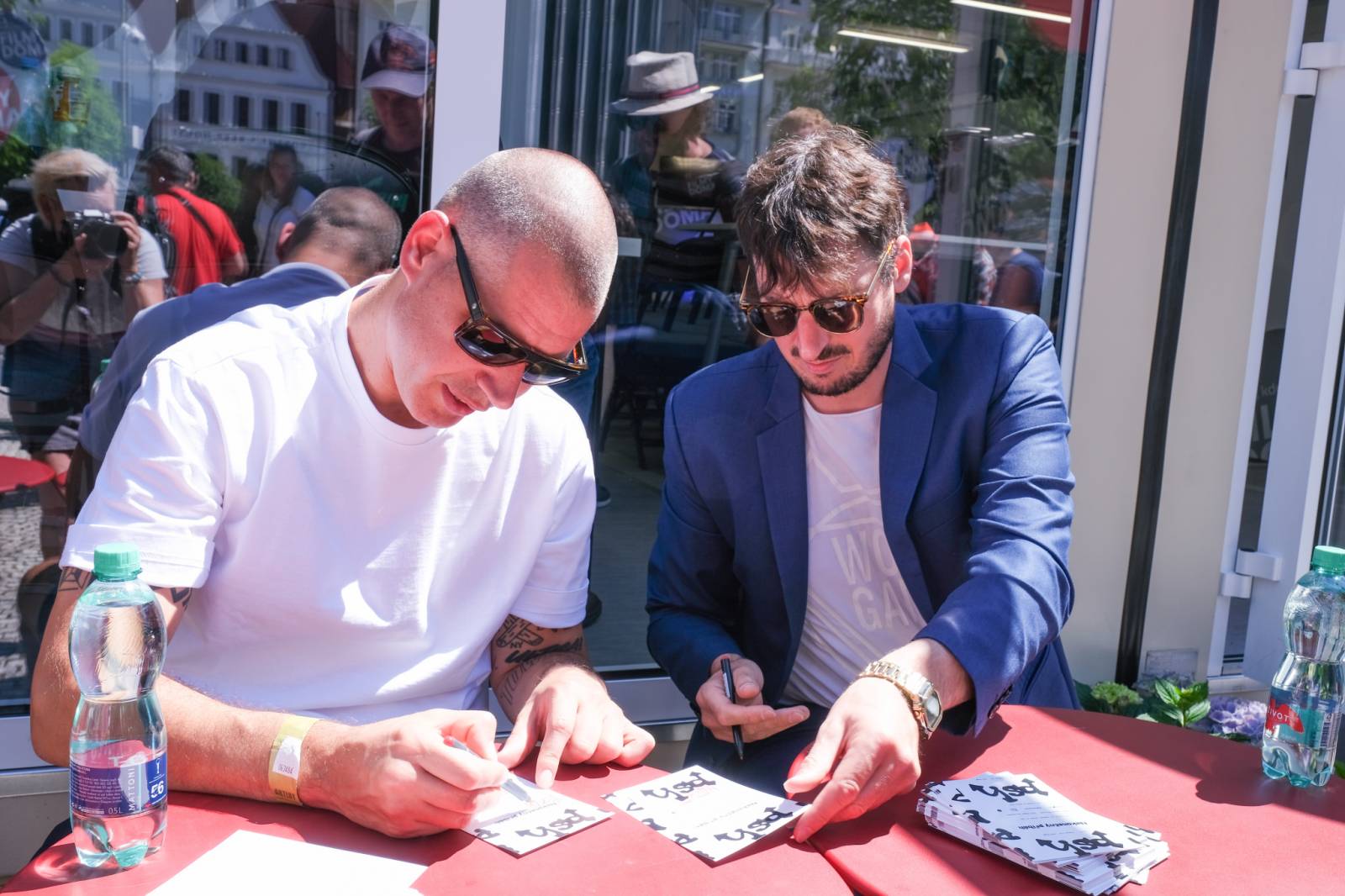 Festivalem ve Varech duněl rap PSH, představil se i herec a režisér Liev Schreiber