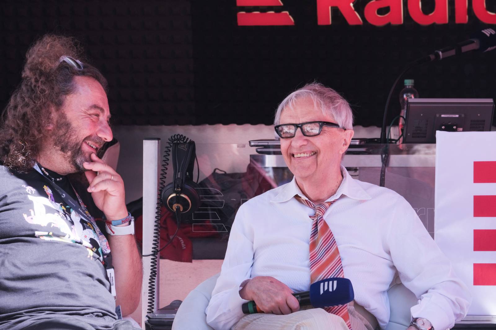 Festivalem ve Varech duněl rap PSH, představil se i herec a režisér Liev Schreiber