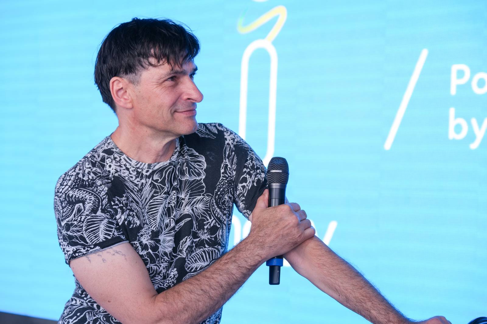 Festivalem ve Varech duněl rap PSH, představil se i herec a režisér Liev Schreiber