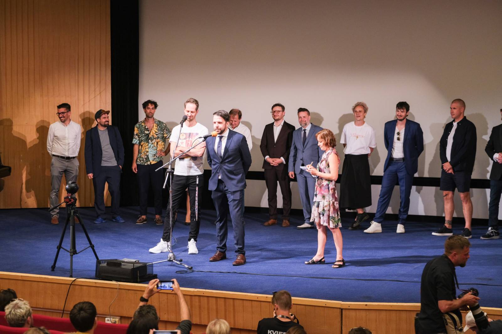 Festivalem ve Varech duněl rap PSH, představil se i herec a režisér Liev Schreiber