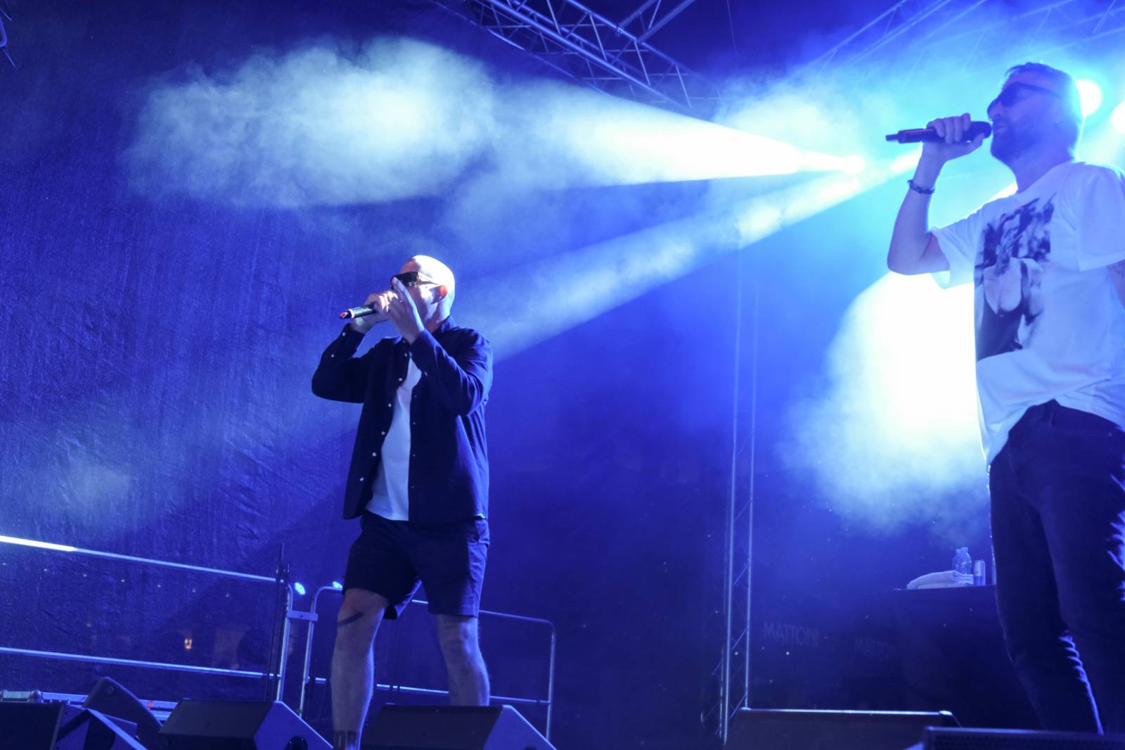 Festivalem ve Varech duněl rap PSH, představil se i herec a režisér Liev Schreiber