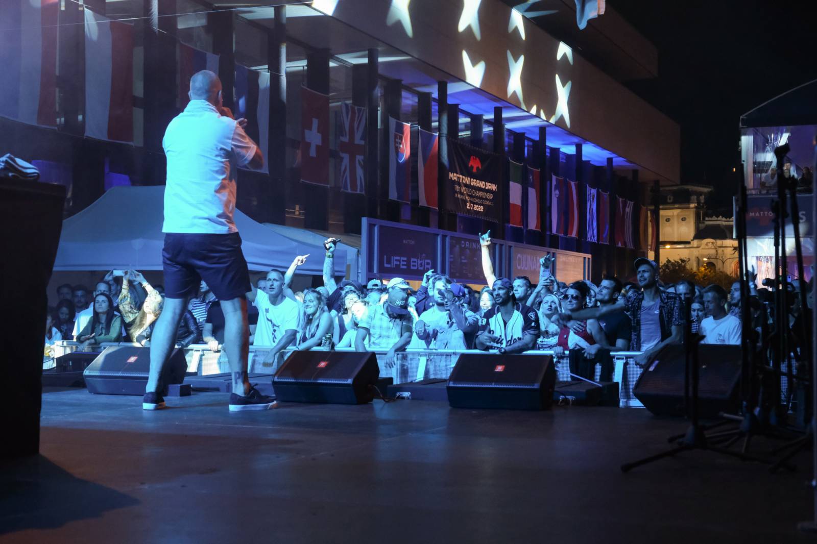 Festivalem ve Varech duněl rap PSH, představil se i herec a režisér Liev Schreiber