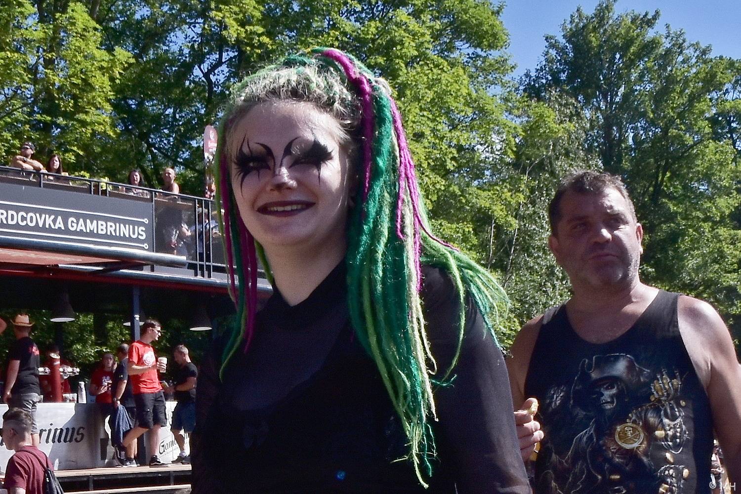 Poslední den Pekelného ostrova patřil Třem sestrám, Rybičkám 48, Harlej nebo Doze