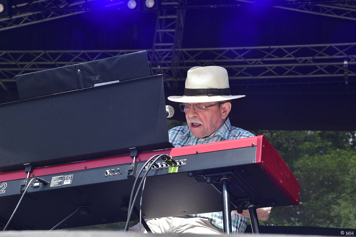 Poslední den Pekelného ostrova patřil Třem sestrám, Rybičkám 48, Harlej nebo Doze